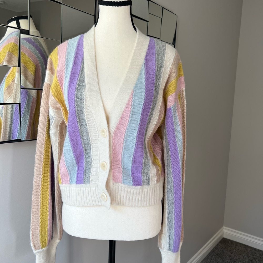 ELEVEN SIX Soft Pastel Stripe V-Neck Cardigan Sweater - White